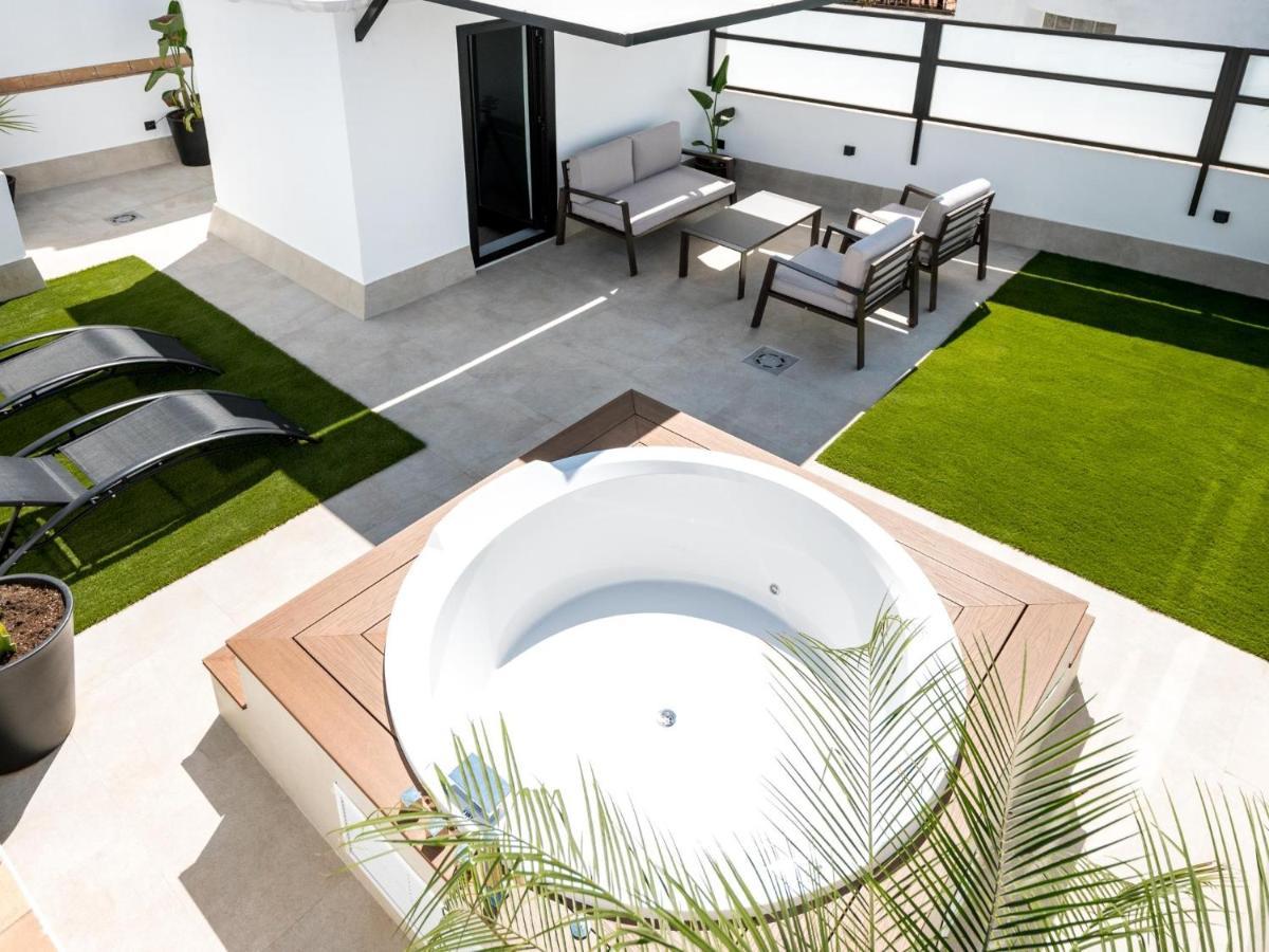 Pj Terraza Privada Banera Exterior Junto Catedral Apartman Sevilla Kültér fotó