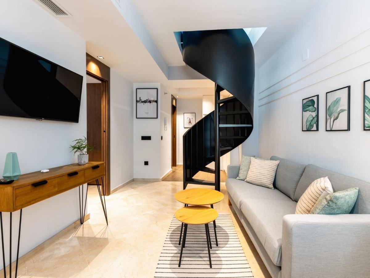 Pj Terraza Privada Banera Exterior Junto Catedral Apartman Sevilla Kültér fotó