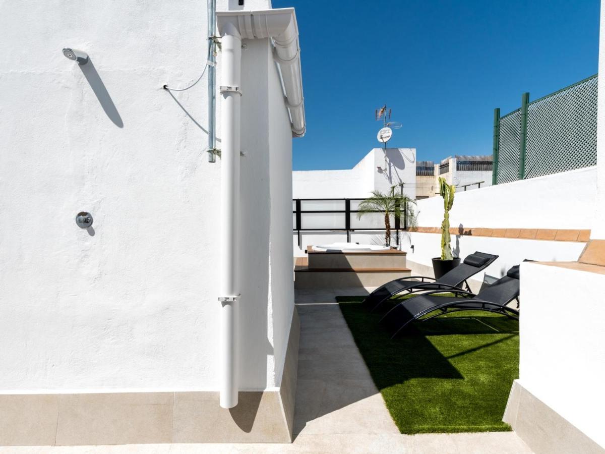 Pj Terraza Privada Banera Exterior Junto Catedral Apartman Sevilla Kültér fotó